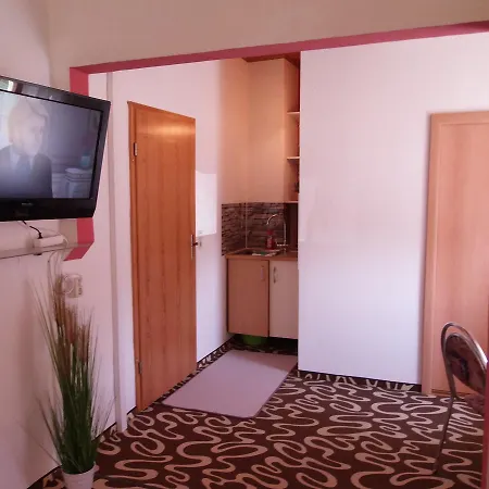 Monteurzimmer Talstrasse 2 *