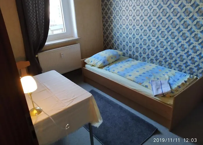 Monteurzimmer Talstrasse 2 *